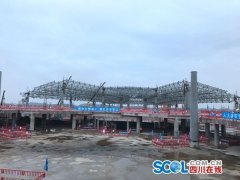 “神鳥”展翅！成都天府機場T1主體結構全麵封頂