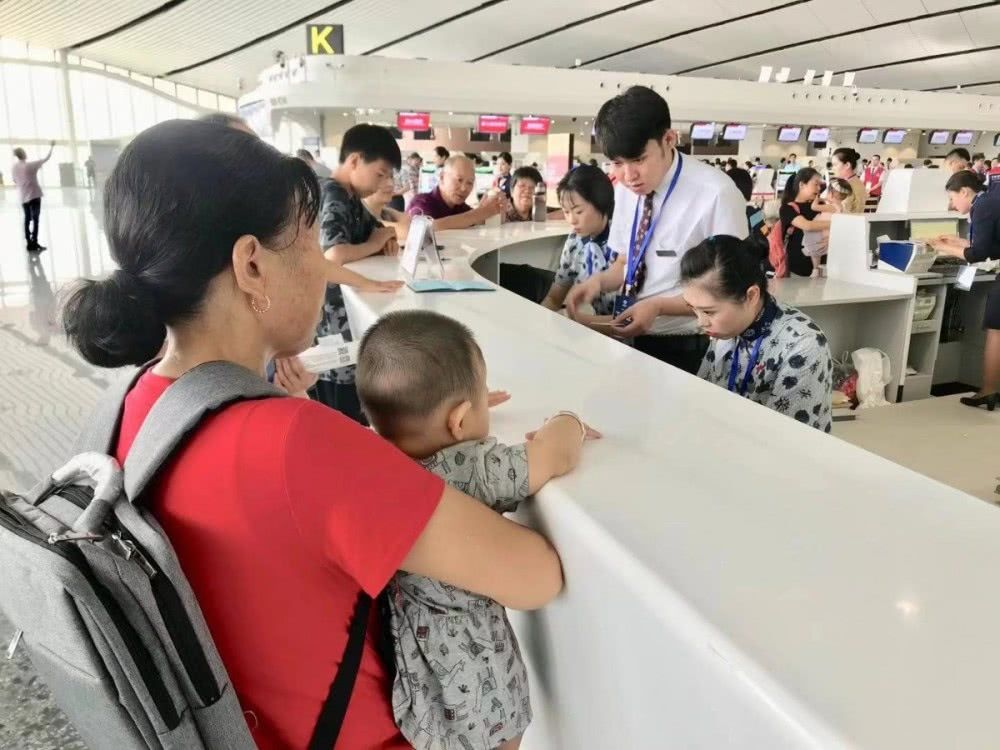 6000餘(yu) 人搶先體(ti) 驗大興(xing) 機場“值機”，各種“黑科技”亮相-亞(ya) 美尼亞(ya) 的國際快遞