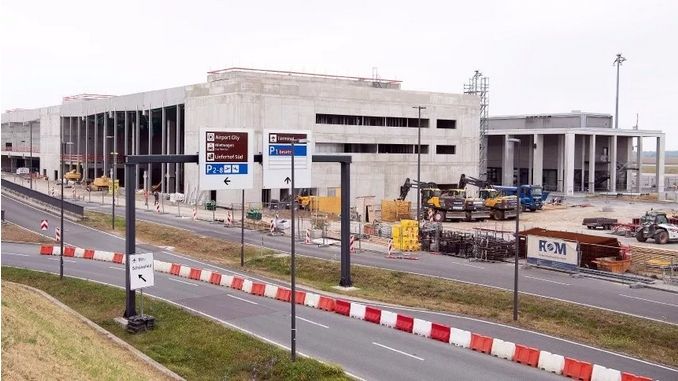 德媒：大興(xing) 機場5年建完 柏林真丟(diu) 人-廣州出口空運