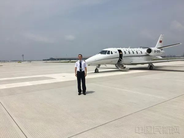 全球首次！大興(xing) 機場第二階段飛行校驗：雙機同時升空-上海國際快遞