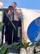 俄客機成功迫降玉米地 機長卻拒絕讚譽：我不是什麽英雄-卡塔爾的空運