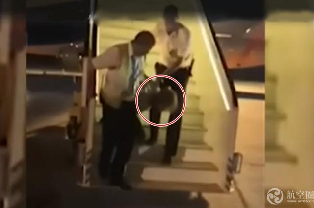 男子辱罵空姐用頭撞窗戶 烏(wu) 拉爾航空客機半夜緊急備降-空運查詢