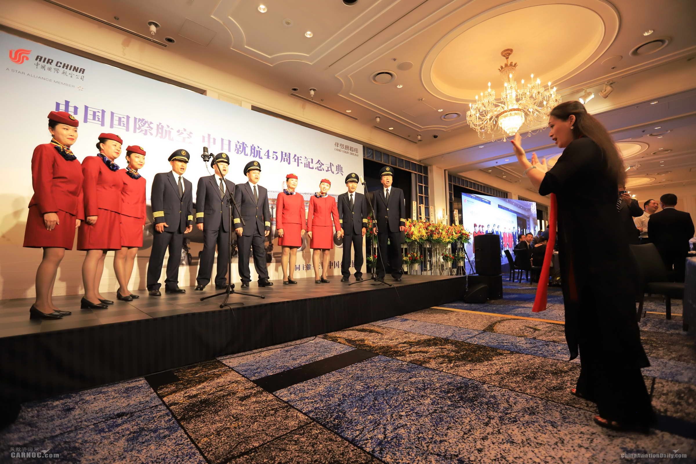 國航合唱團分別用中文、日文演唱中國民歌和日本影視歌曲 攝影：武明飛