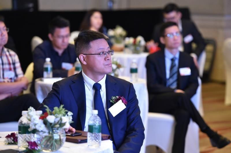 飛友科技CEO鄭洪峰：從(cong) “開放難”到“應用難”出行數據進入智能化時代