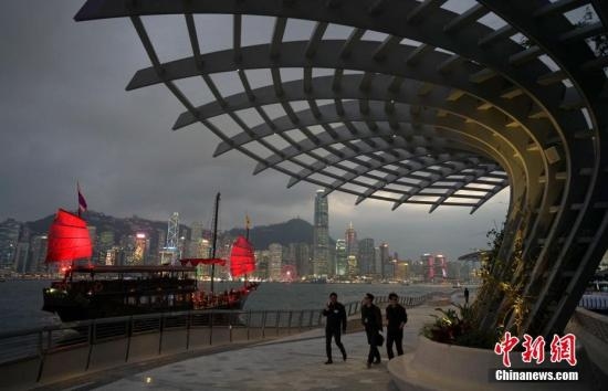 香港旅發局：8月上半月訪港旅客急跌3成