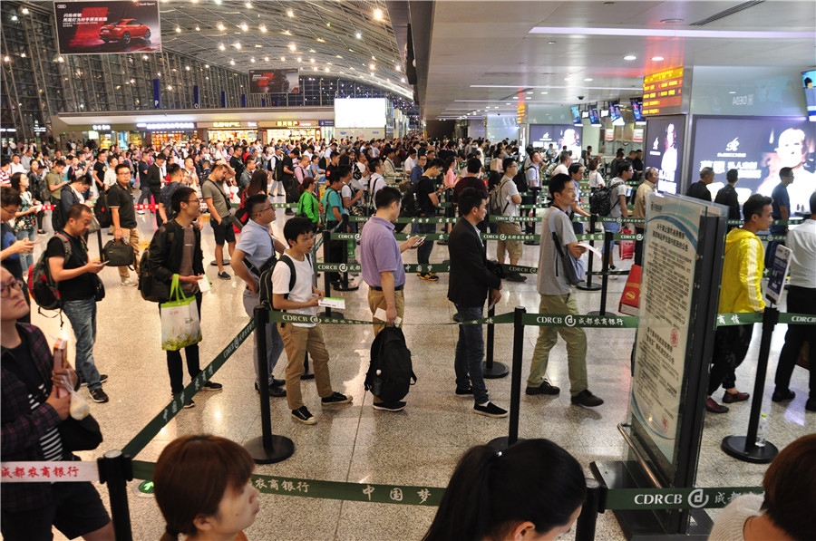成都雙流機場中轉新流程正式啟用：最快可節約20分鍾中轉時間