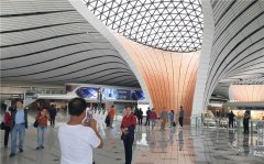 大興國際機場成“網紅景點” 遊客與旅客比例達15:1-空運訂艙