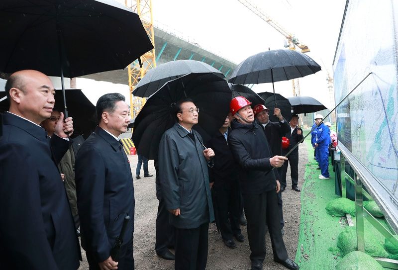 李克強：將目前高鐵仍然空白的省份盡快接入全國高鐵網絡