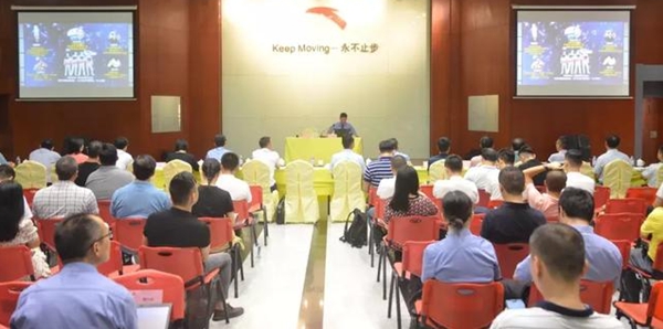 如何防控刑事法律風險？泉州市檢察長為(wei) 青年企業(ye) 家們(men) 上課