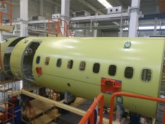 上海空運-新機研製再傳新捷 新舟700飛機10101中機身下架