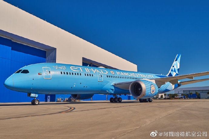視頻：阿提哈德航空曼城足球俱樂(le) 部特別塗裝
