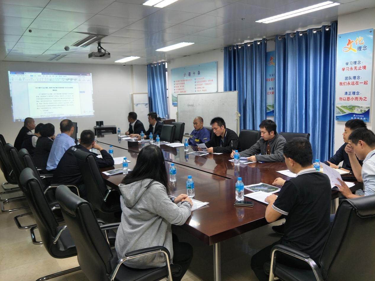 上海空運公司-南寧機場儀(yi) 表著陸係統順利通過HUD特殊Ⅱ類飛行校驗