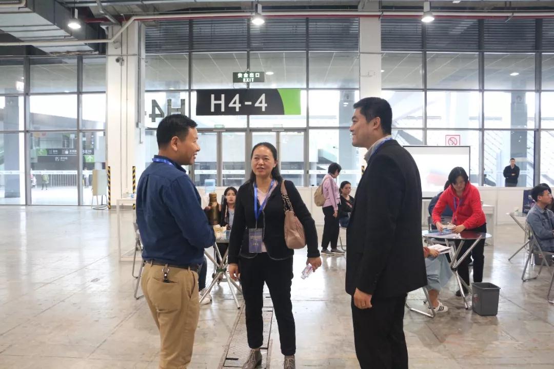卡塔爾的國際快遞-第三屆上海自貿試驗區航運企業(ye) 展示和專(zhuan) 業(ye) 人才交流會(hui) 成功舉(ju) 辦