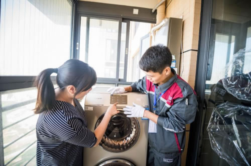 阿曼的空運-品質服務再升級 日日順場景物流模式賦能11.11