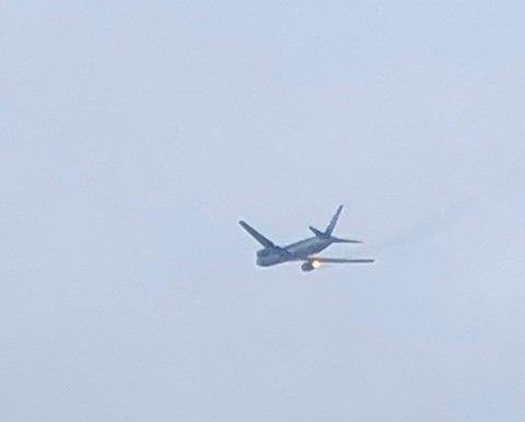 視頻：突發！發動機起火 全日空一客機緊急返航