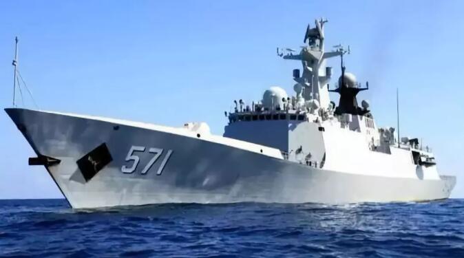 廈門海運-我軍(jun) 第34批護航編隊起航，前往亞(ya) 丁灣、索馬裏海域執行護航任務