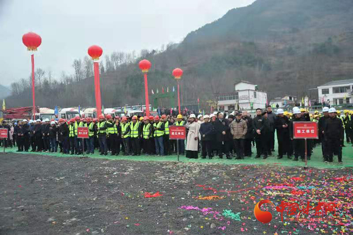 隴南市“一帶一路”美麗(li) 鄉(xiang) 村論壇首個(ge) 項目落地開工
