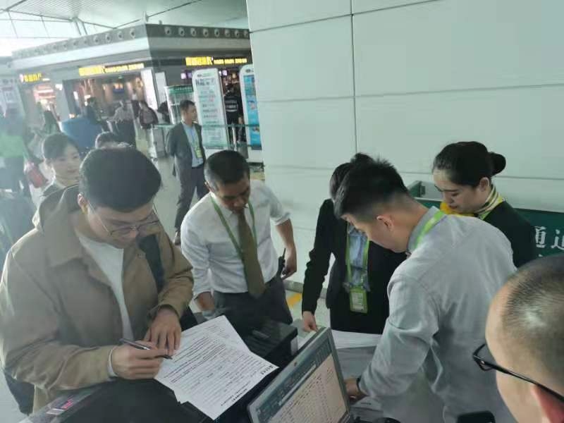 潮汕機場順利完成一起活體(ti) 器官運輸任務