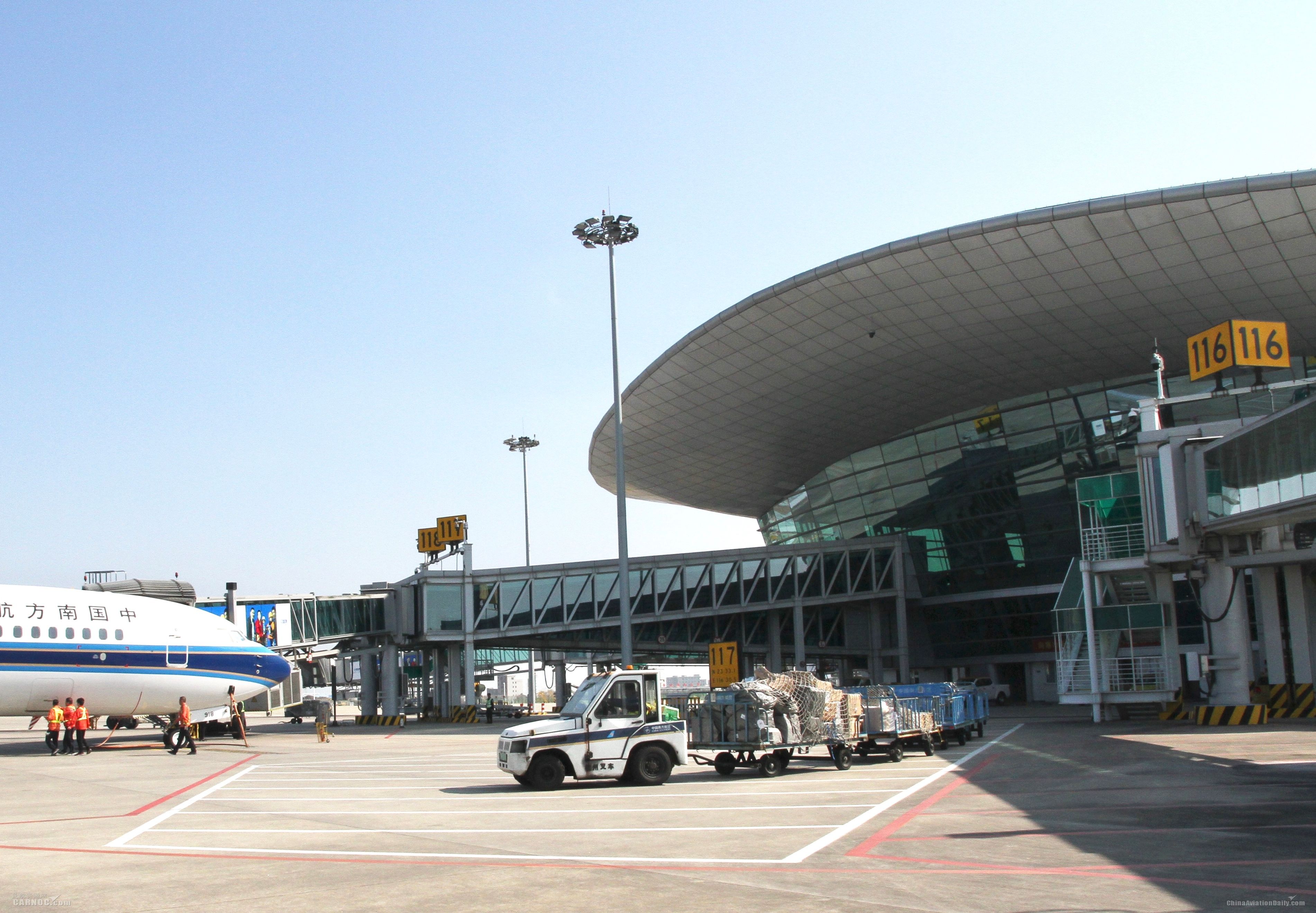 emc船公司-揭陽潮汕機場全年接送旅客達735.4萬(wan) 人次
