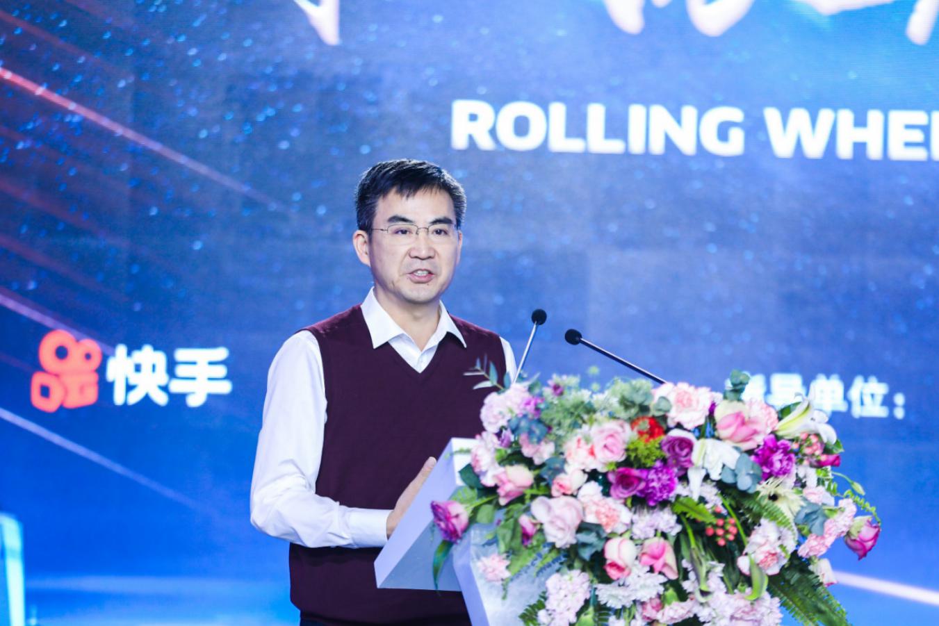 香港國際快遞-關(guan) 愛青年計劃第二屆年度人物啟動 首屆中國卡車司機達人秀總決(jue) 賽打造“卡車人春晚”