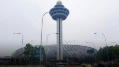 國際快遞查詢-樟宜機場控製塔突發火災警報 數十架航班延誤或轉道