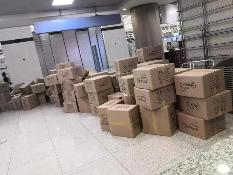 山航海外急運10萬(wan) 口罩回國 航班延誤旅客卻點讚