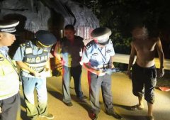 非洲國際國際快遞-射洪公安交警大隊嚴厲打擊貨運車輛衝關衝卡違法行為