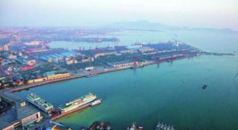 上海空運公司山東(dong) 港口煙台港幾內(nei) 亞(ya) 海外項目月吞吐量突破400萬(wan) 噸