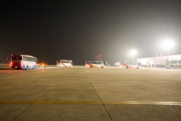 非洲國際國際快遞-宜建鍾情|三峽機場圓滿完成福建首批對口支援醫療隊包機保障任務