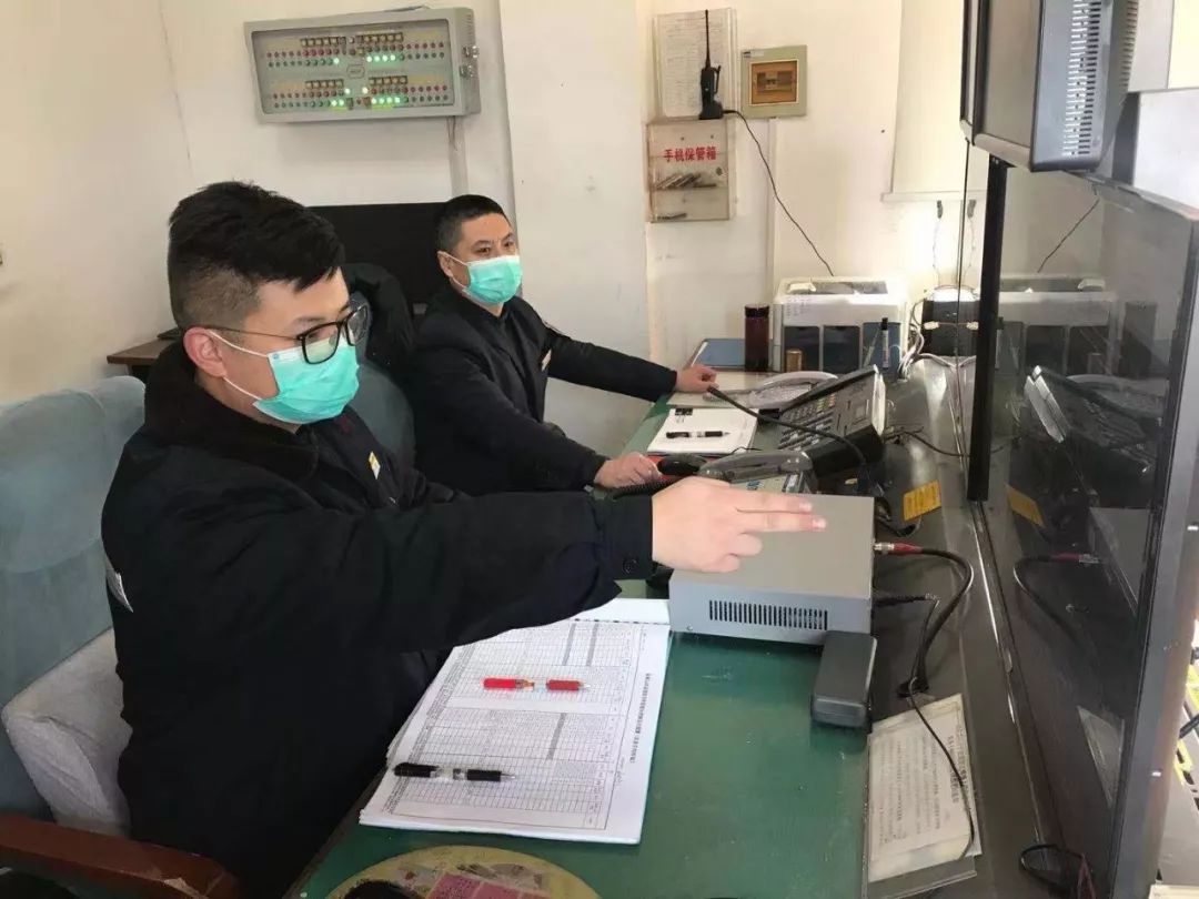 鐵路快運民生物資  500噸牛奶今乘班列運抵武漢