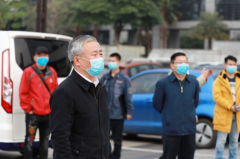 香港空運-心手相牽，共克時艱！柳州市馳援湖北省十堰市物資車隊今日出發！