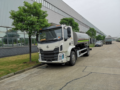 廣州出口空運價(jia) 格-複工保障戰“疫”前線 乘龍汽車馳援湖北再出發