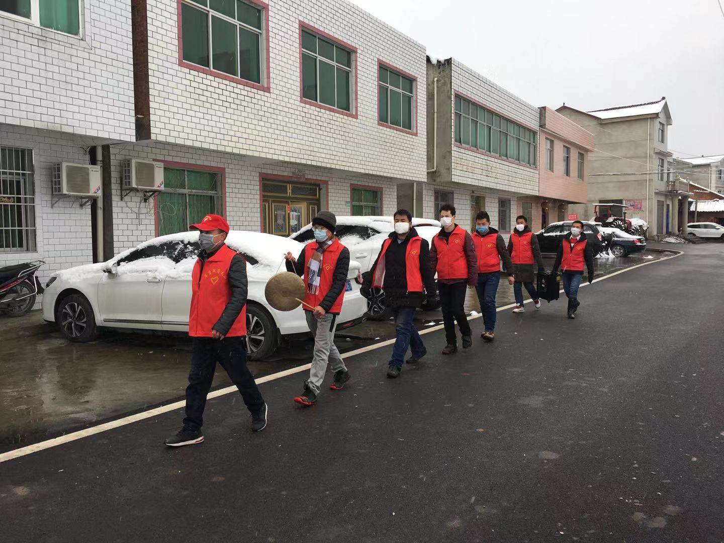 湖北房縣新時代文明實踐：誌願精神在戰“疫”中閃光