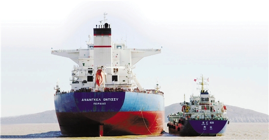 阿聯酋空運-海南洋浦完成首票“保稅燃料油直供國際航行船舶”業(ye) 務