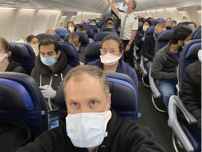 美國母親(qin) 節航空客流量回升 社交距離恐難保障