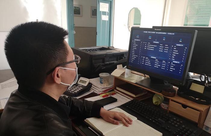 874萬(wan) 應屆畢業(ye) 生疫情下的求職路
