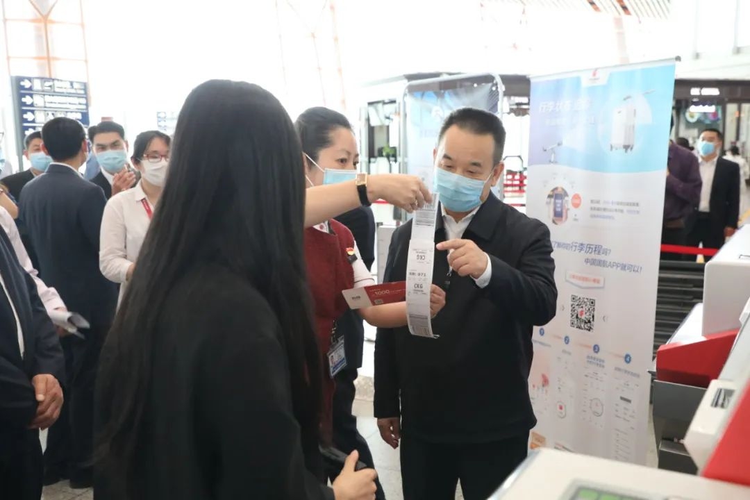 像查快遞一樣查行李！行李全流程跟蹤係統試點航線服務正式上線