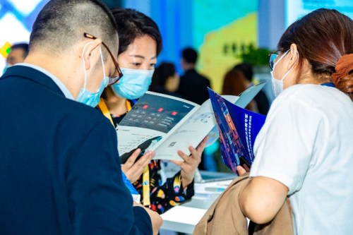 給全球供給鏈及企業(ye) 的跨境貿易帶來了眾(zhong) 多的挑戰
-fba頭程物流