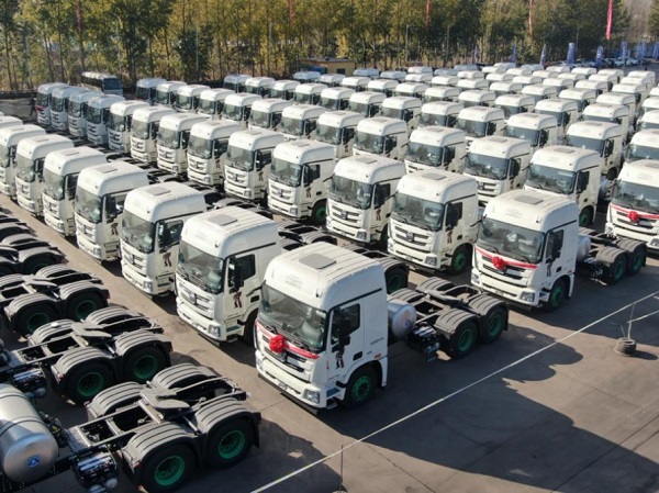 本次福田戴姆勒汽車交付的高品質歐曼LNG產(chan) 品
-國際貨運包機