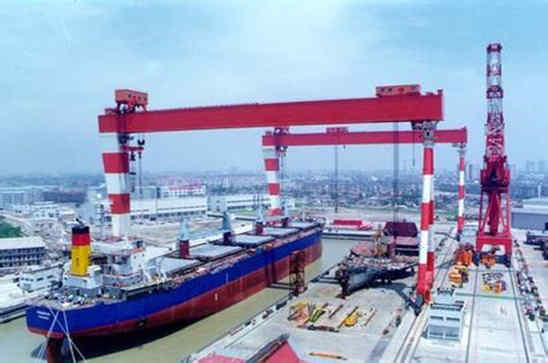 兩(liang) 大郵輪建造企業(ye) 意大利分坎蒂尼（Fincantieri）和法國大西洋造船廠（Chantiers de lAtlantique）醞釀兩(liang) 年的合並計劃也在艱難地推進
-中歐鐵路