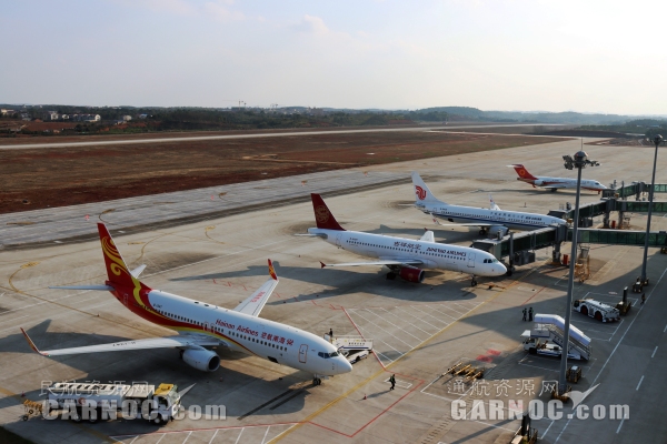 衡陽機場新建站坪正式啟用
-美國空派