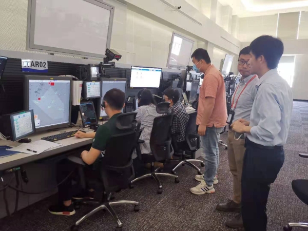 海南空管分局順利完成與(yu) 三亞(ya) 空管站聯合應急演練